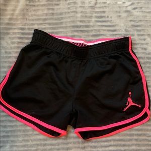 Activewear shorts